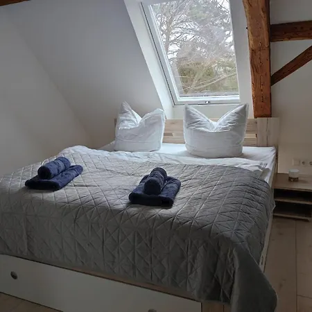 Im Sanierten Denkmal Max 5 Personen Fewo2 Апартаменты Бишофсверда