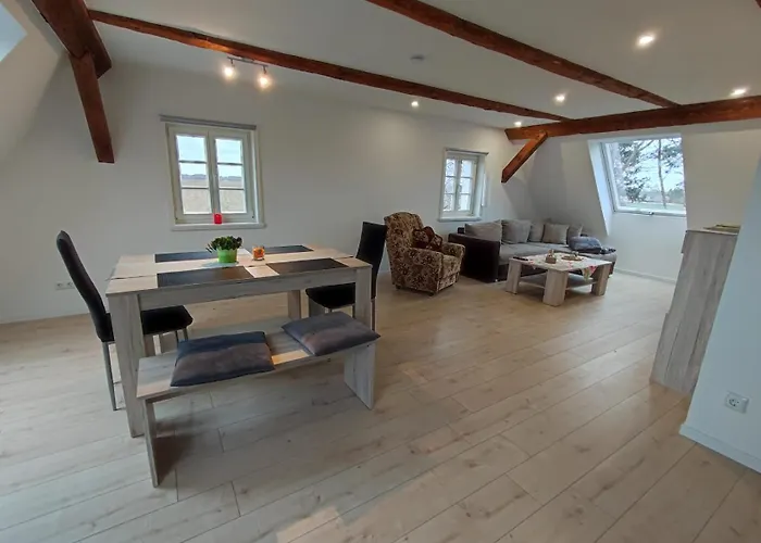 شقة Im Sanierten Denkmal Max 5 Personen Fewo2