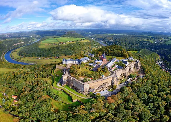 شقة Im Sanierten Denkmal Max 5 Personen Fewo2